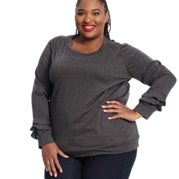 Drew Ruffle Sleeve Charcoal Gray Sweater size Large - Picture 2 of 9